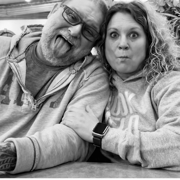 It’s Mah Birthday! 🎈 45years old! 😬 Theme is Green! For brain injury awareness 💚 - Picture 12 of 17